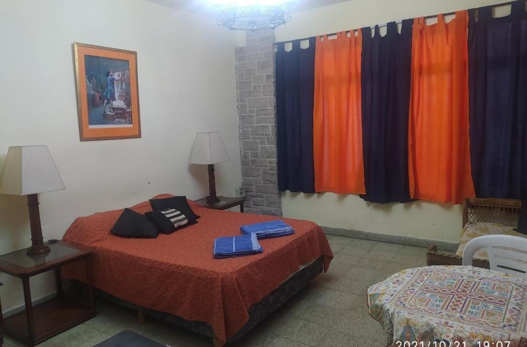 Olivos, posada y habitaciones Buenos Aires Exterior foto